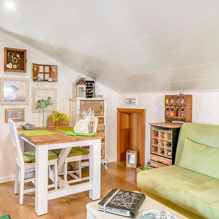 Eifelyeti Ferienwohnung Mit Sauna Apartamento Ellscheid