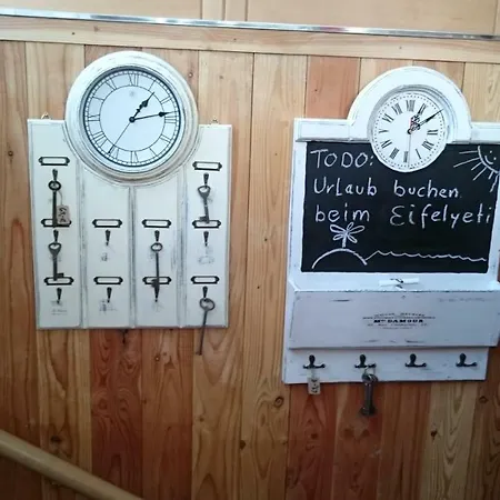 公寓 Eifelyeti Ellscheid